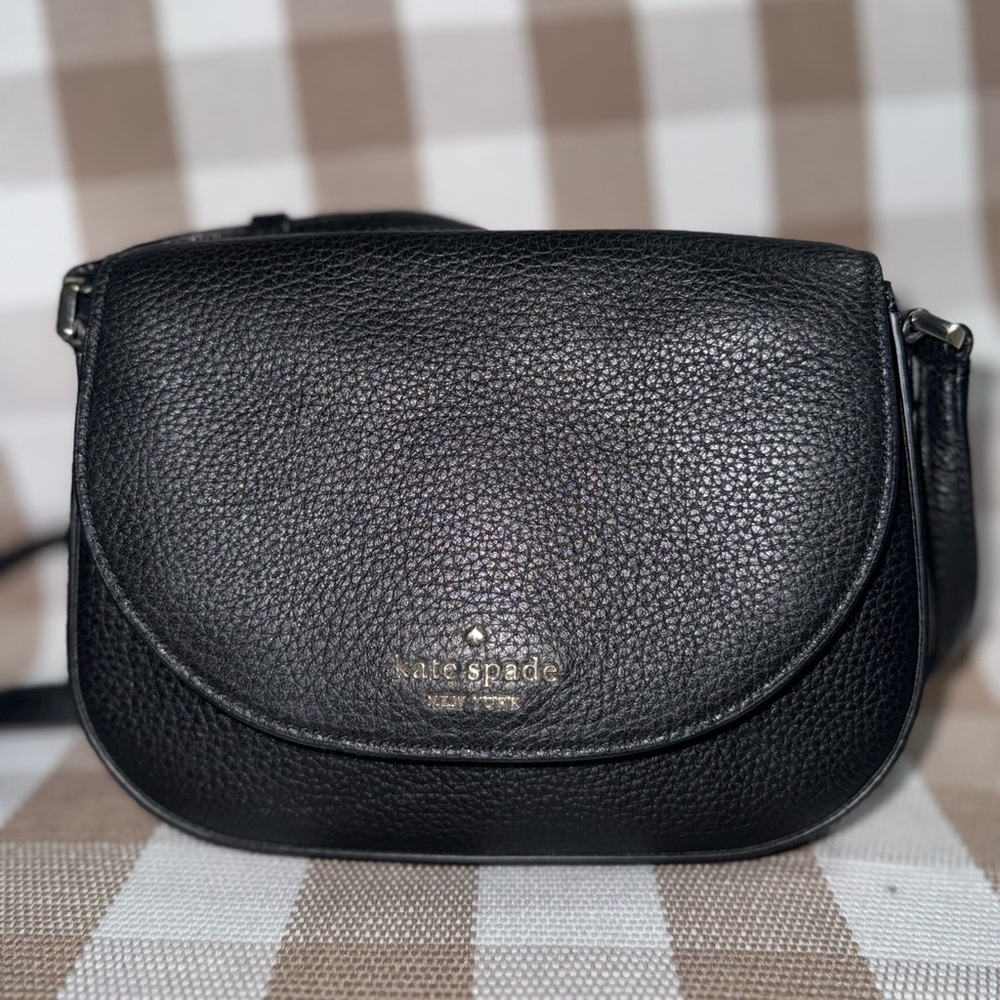 Small Kate Spade Purse Black Leather EUC